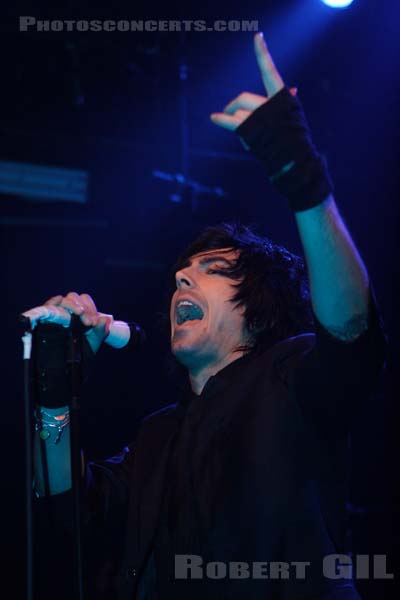 LOSTPROPHETS - 2006-12-12 - PARIS - Trabendo - 